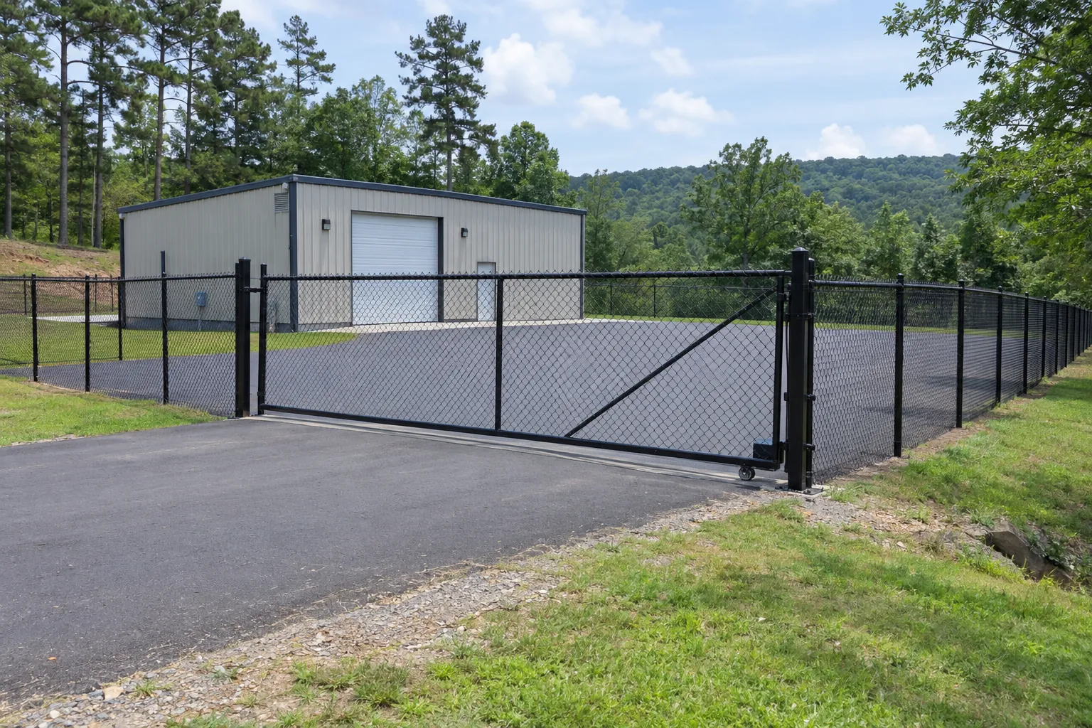 Commercial Fencing in Birmingham, AL