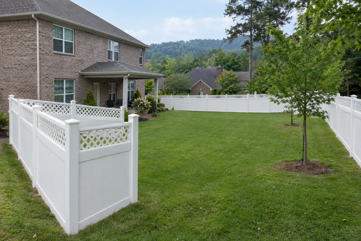 Vinyl Fences in Birmingham, AL